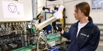 � �������� �������� ������������ ������ ��������� Brisk