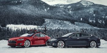 Все выпущенные элетромобили Tesla отзывают в США