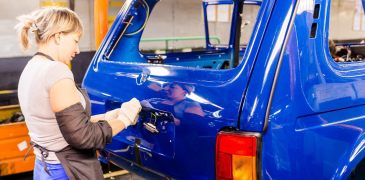 АвтоВАЗ объявил об увеличении зарплат сотрудников