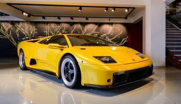Выставка автомобилей Lamborghini открылась в Санкт-Петербурге