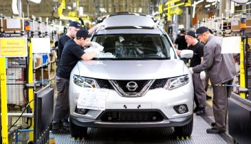 Петербургский завод Nissan вернулся к работе в две смены