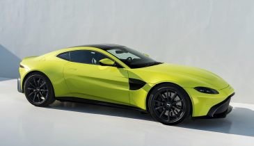 Купе Aston Martin Vantage: представлена модель нового поколения