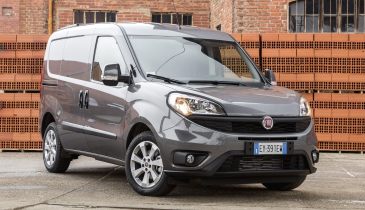 Fiat решил продавать в России компактный фургончик