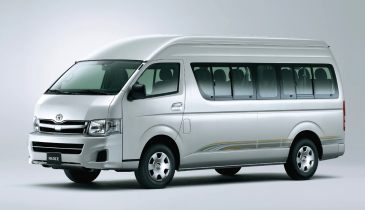 Toyota прекратила поставки микроавтобусов Hiace на российский рынок