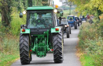 Депутаты предлагают штрафовать «тихоходов»