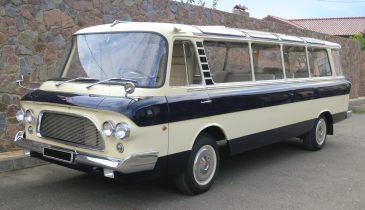 Редкий микроавтобус ЗИЛ-118 продают за 28 млн рублей