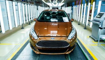 Один из российских заводов Ford остановил производство автомобилей