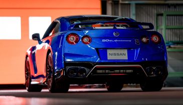 Японцы в очередной раз обновили купе Nissan GT-R