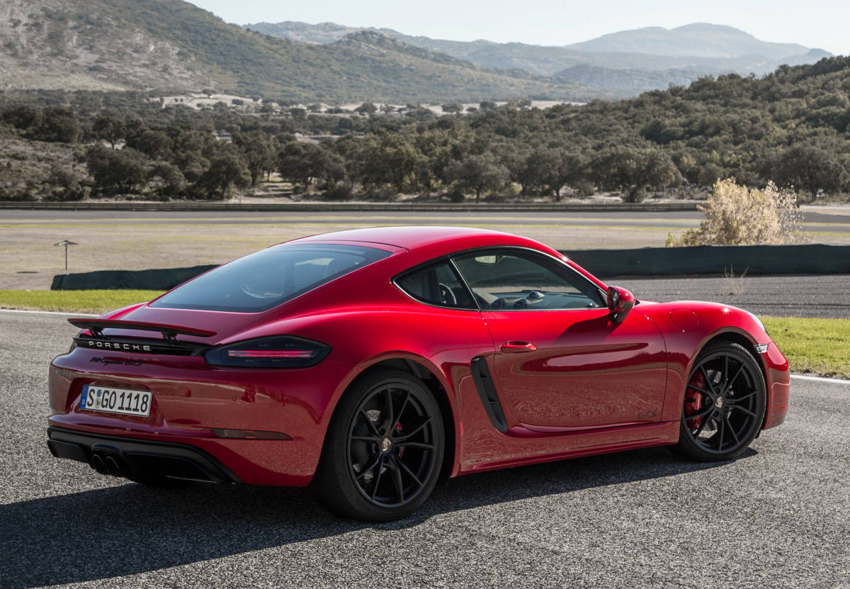 Porsche 718 Cayman