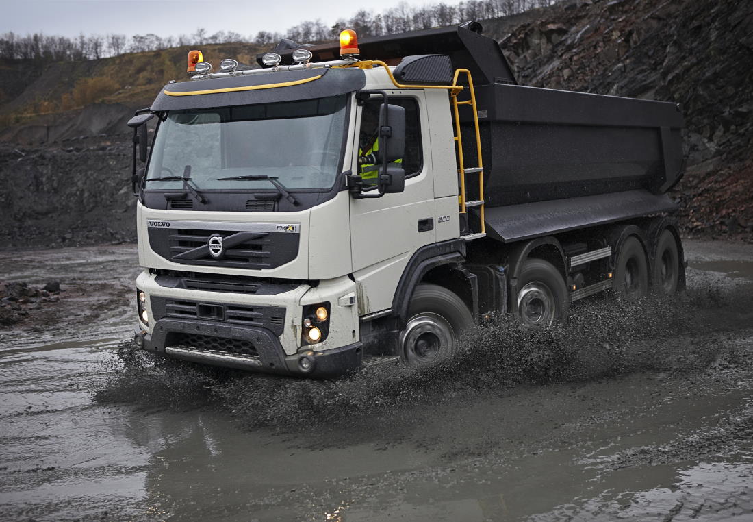 Volvo FMX 500 8×4