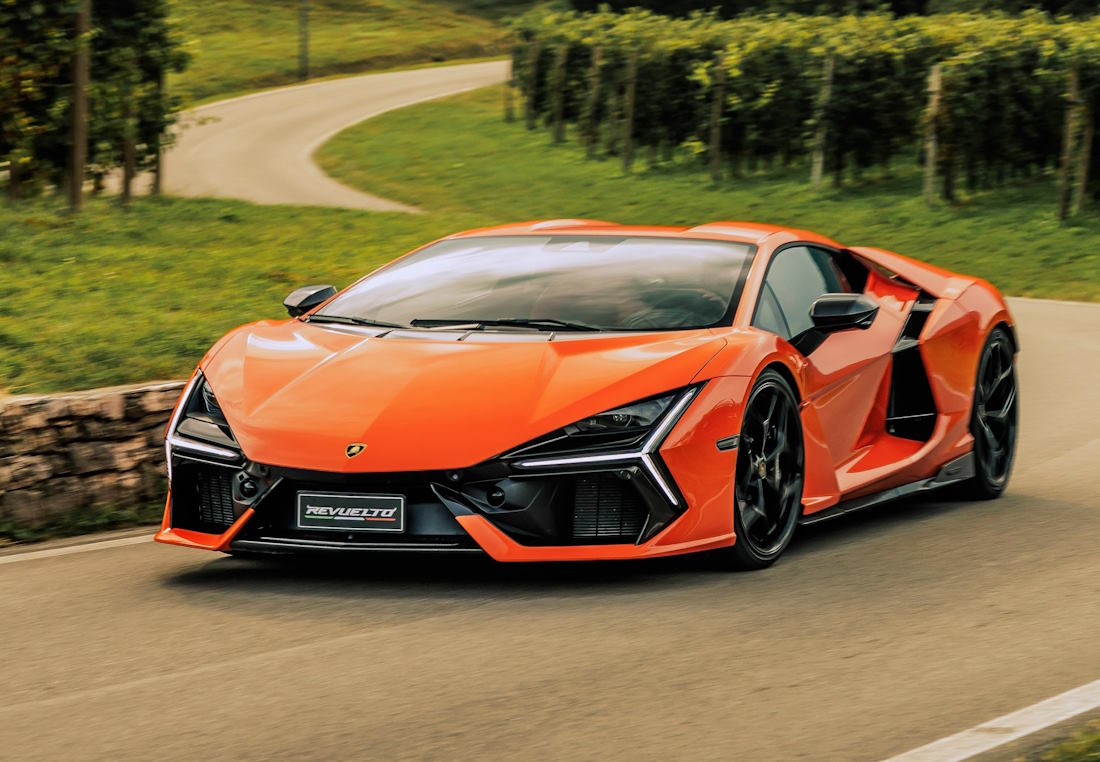 Lamborghini Revuelto Lamborghini Revuelto