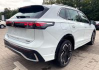 Volkswagen Tiguan L Pro